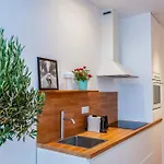 An Attractive Paris Flat Near Jardin Du Luxembourg , Saint-Germain